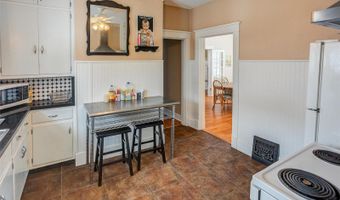 1620 Clawson St, Alton, IL 62002