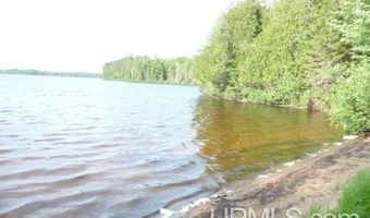 190 Cable Lk, Amasa, MI 49903