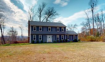 44 Flax Hill Rd, Brookfield, CT 06804