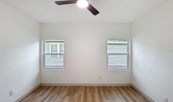 1267 WOODLAWN Ter, Clearwater, FL 33755