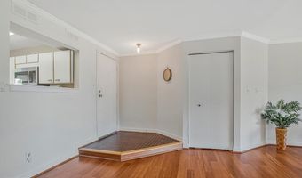 7002 CHANNEL VILLAGE Ct 101, Annapolis, MD 21403