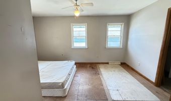 36 E Ronning Ave, Appleton, MN 56208
