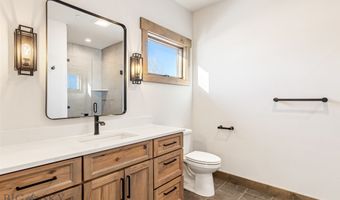 33 Leachman Ln, Bozeman, MT 59718