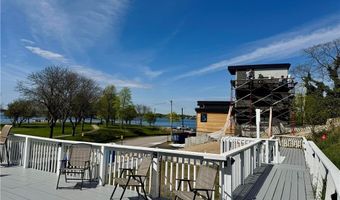 129 Shore Rd, East Providence, RI 02915