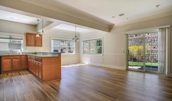35 Metea Ln, Bedford, NH 03110