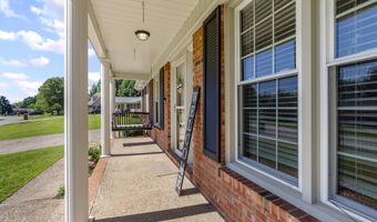 202 Edgewood Dr, Bardstown, KY 40004