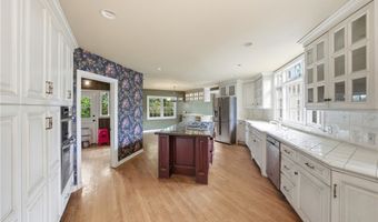 1210 Rodeo Rd, Arcadia, CA 91006