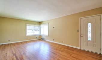 2620 Mogadore Rd, Akron, OH 44312