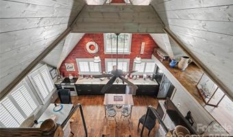 1954 White Rd, Camden, SC 29020