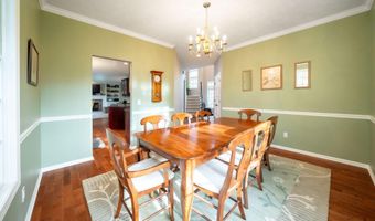 6289 Scarborough Dr SE, Ada, MI 49301