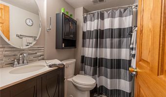 574 Pleasant View Dr NW, Alexandria, MN 56308