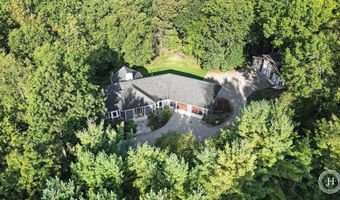 8655 Conservation St NE, Ada, MI 49301