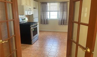 22 Sheffield Ave 1St Floor, North Providence, RI 02911