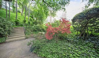 4201 CATHEDRAL Ave NW #607W, Washington, DC 20016