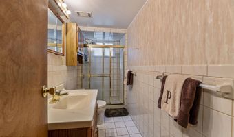 26 Warren Dr, Aberdeen, NJ 07747