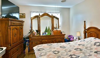 159 N Canfield Niles Rd, Austintown, OH 44515