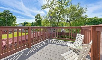 50 Brookdale Ave, Cranston, RI 02921