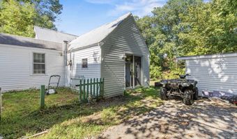 96 French St, Acton, ME 04001