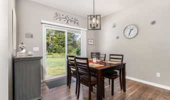 9995 Cedar View Ln, Aurora, IN 47001