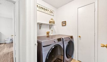 8138 Maple Stream Blvd, Indianapolis, IN 46217