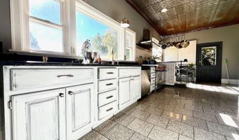330 Hawthorne Dr, Bedford, IN 47421