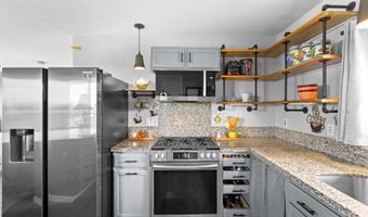 28-257 AKAKA FALLS Rd, Honomu, HI 96728