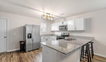 16 Island Breeze Ln, Beaufort, SC 29907