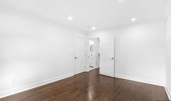 309 Clinton Ave, Bergenfield, NJ 07621