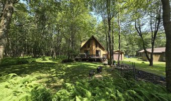 8 Running Bear Ln, Albrightsville, PA 18210