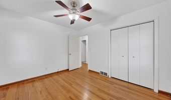 9006 Quandt Ave, Allen Park, MI 48101