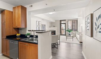 851 N GLEBE Rd 1309, Arlington, VA 22203