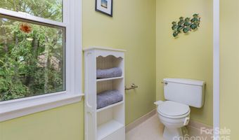 9924 Hanover Hollow Dr, Charlotte, NC 28210