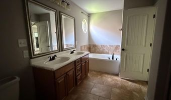 1065 Skyline Dr, Alexander, AR 72002