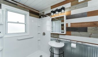 106 SW Commerce St, Adams, MN 55909