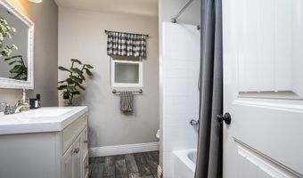2430 GEYER Ln, Alpine, CA 91901