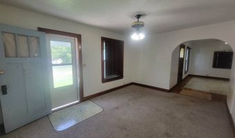 2015 L St, Auburn, NE 68305