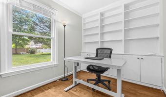 9403 FERRY LANDING Ct, Alexandria, VA 22309