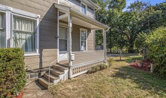 410 Bidwell St, Albion, MI 49224