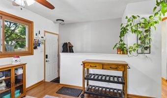 1214 NW Applewood St, Ankeny, IA 50023