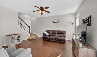 24650 CARIBOU Sq, Aldie, VA 20105