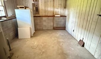811 SUNSET Dr, Antigo, WI 54409