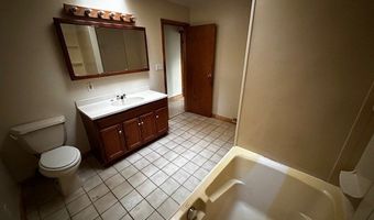 75 W Dartmore Ave, Akron, OH 44301