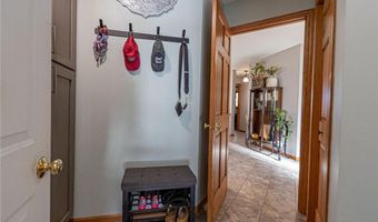 574 Pleasant View Dr NW, Alexandria, MN 56308