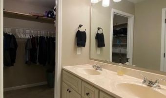 121 Redwood Dr, Bardstown, KY 40004