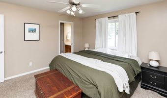 456 SE 33rd St, Ankeny, IA 50021