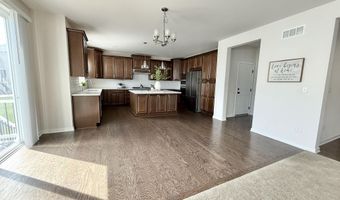 6394 S Trailwoods Dr, Ann Arbor, MI 48103