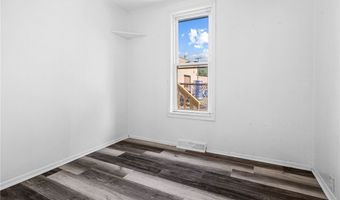 2387 29th St SW, Akron, OH 44314