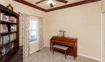 938 15th St SE, Altoona, IA 50009