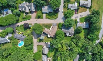 73 South St, Burlington, VT 05401