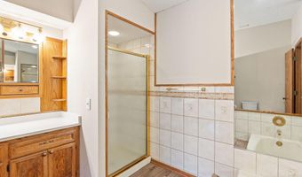 8064 Lower 147th St W, Apple Valley, MN 55124